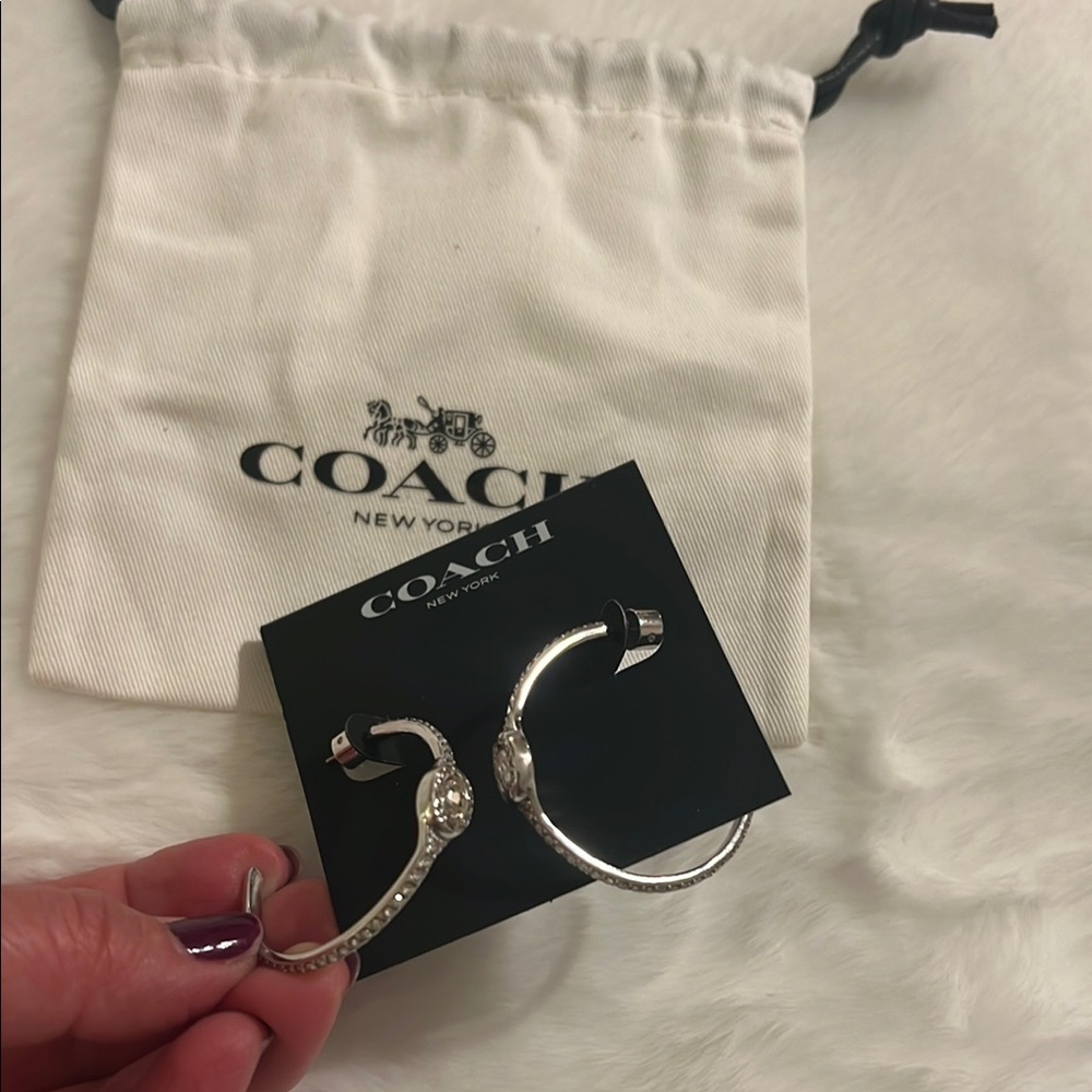 Coach Silver Women's hoop earring with Dust Bag - Picture 5 of 6